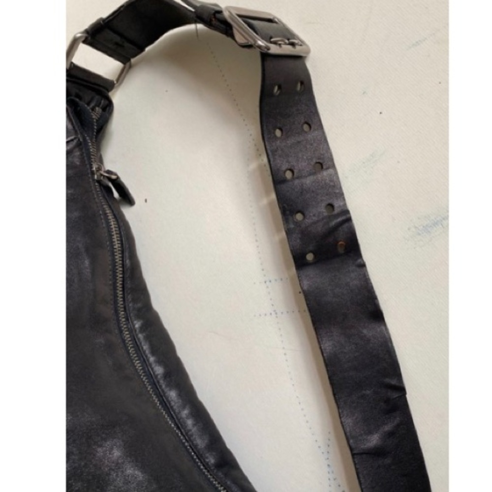 Prada Hobo - Picture 5 of 8